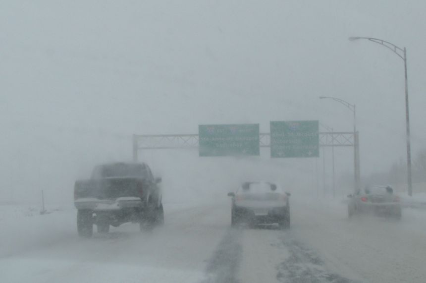 Québec se prépare à recevoir sa première tempête hivernale