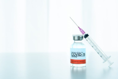 Le long processus d’homologation des vaccins contre la Covid-19
