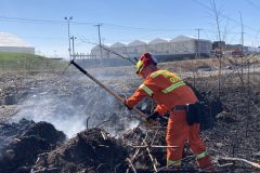 Important feu de broussailles dans Lebourgneuf
