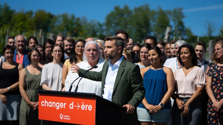Santé: Québec solidaire propose la prise de rendez-vous au 811
