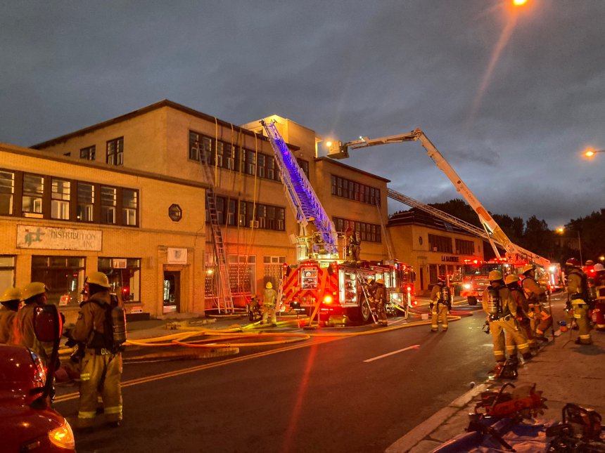 Incendie majeur dans un immeuble du quartier Saint-Roch