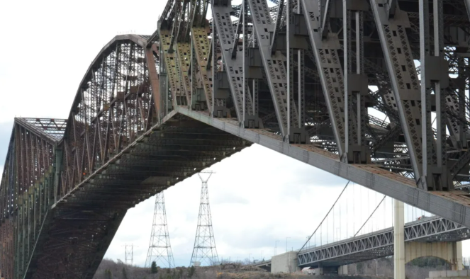 Pont de Québec: entente trop coûteuse pour Québec